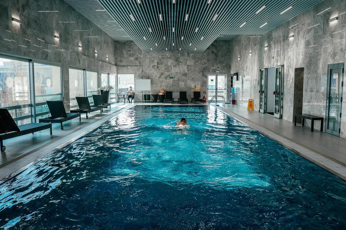 Chagala Ural Residence Aτιράου Εξωτερικό φωτογραφία