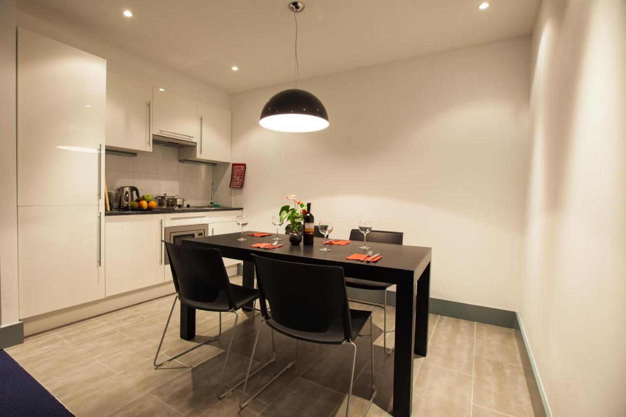 Chagala Ural Residence Aτιράου Εξωτερικό φωτογραφία